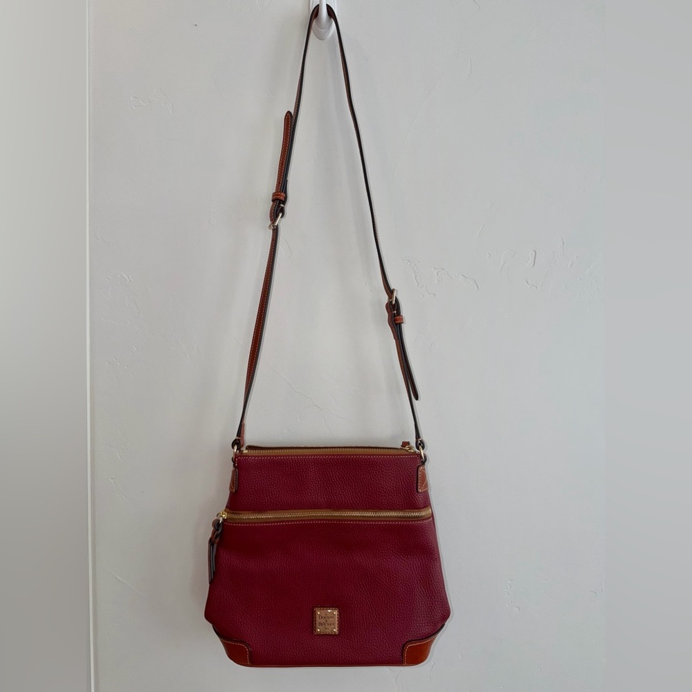Dooney and Bourke Pebble Grain Leather Crossbody Purse